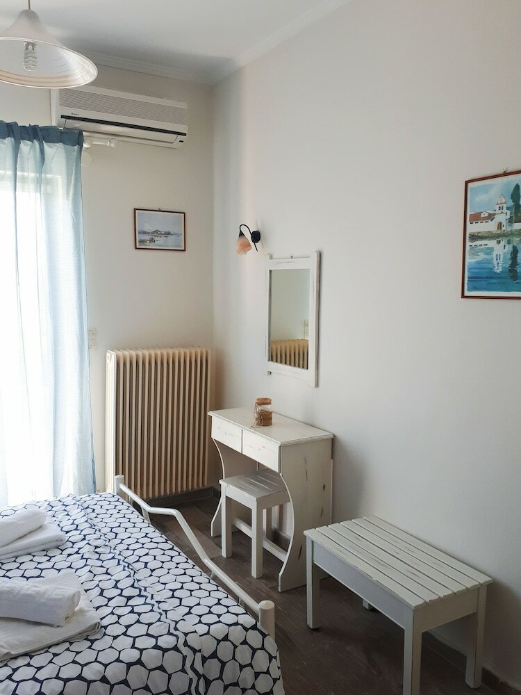 Фото Antzela Apartments