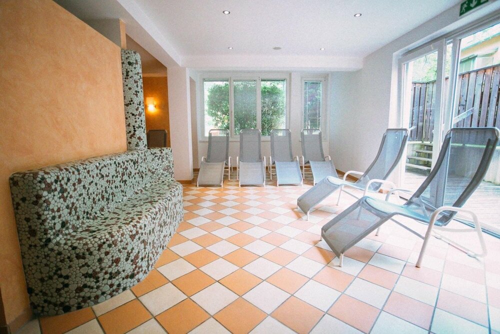 Фото Zur Post & Appartementhaus Kern