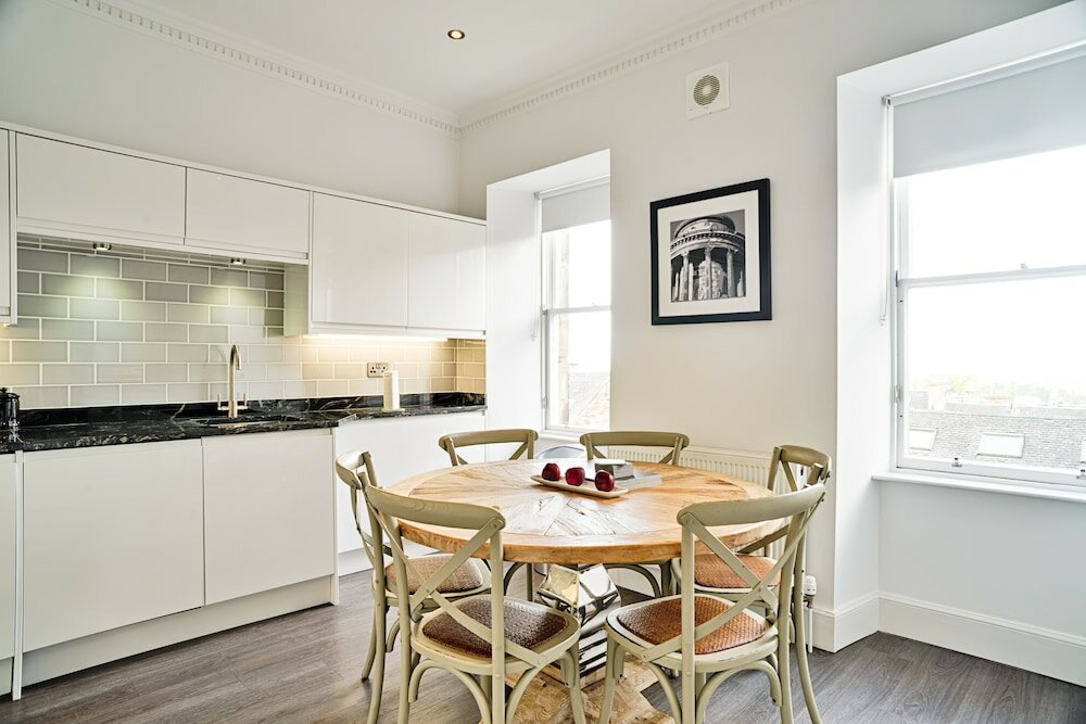 Фото Luxury George Street Apartments: Forth Suite