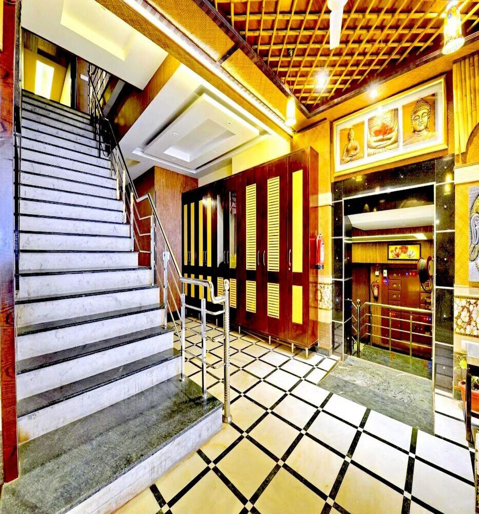 Фото Hotel Hari Piorko