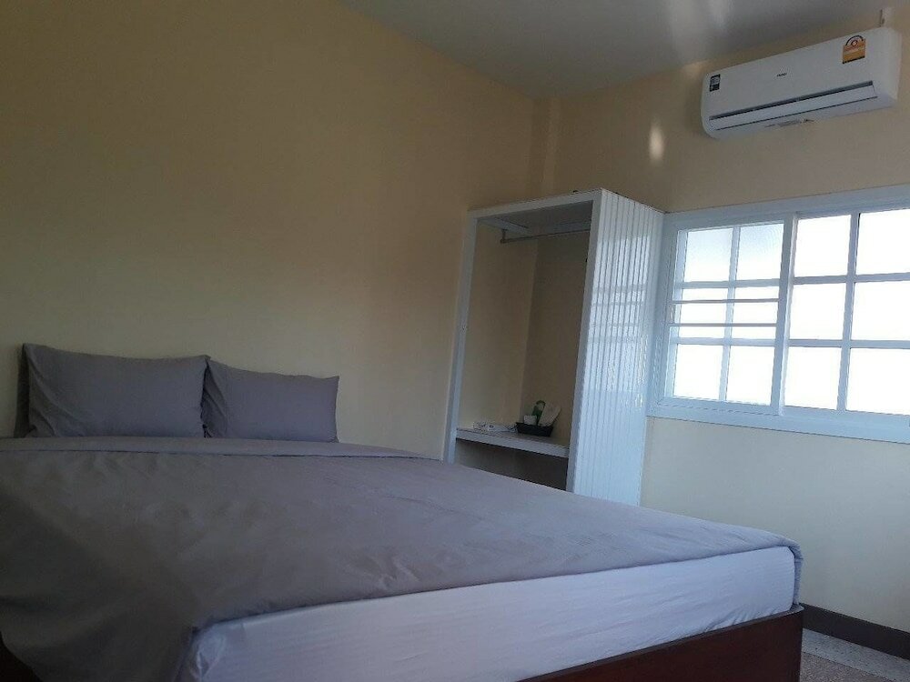 Фото Golden Teak Ville