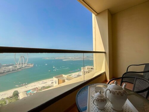 Апартаменты Апартаменты HiGuests Vacation Homes в Джумейре