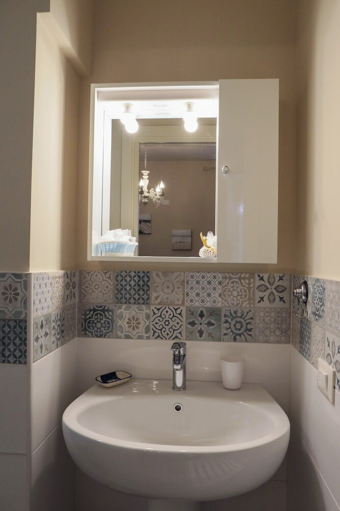 Фото Le Finestre Sul Borgo Rooms