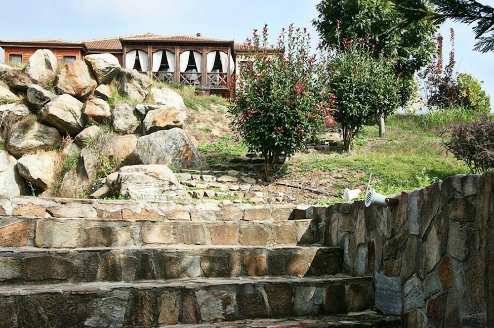 Фото Refanidis Natural Luxury Hotel