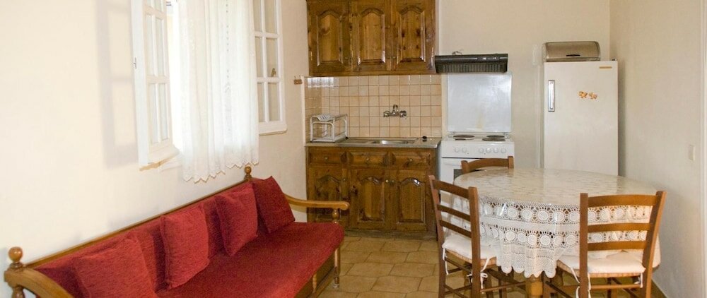 Фото Katerina Pool Apartments