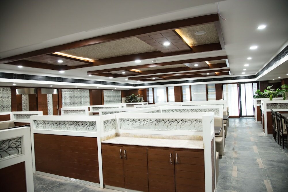 Фото Hotel Shreya