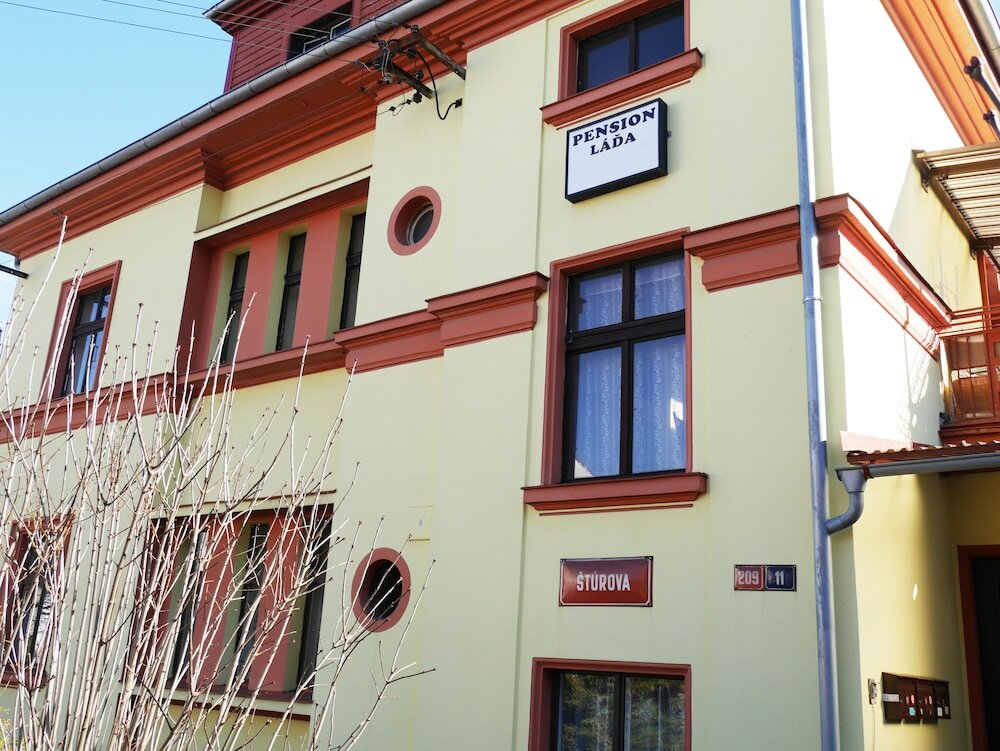 Фото Pension Lada