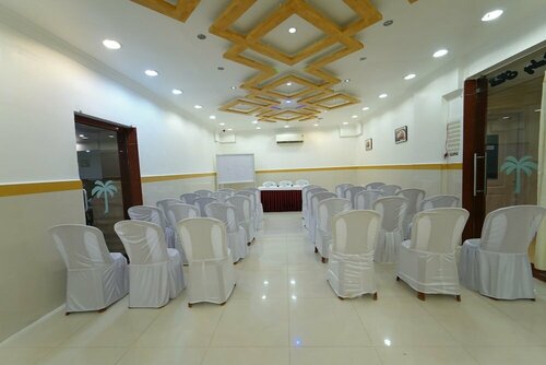 Гостиница Hotel Palmyra Grand Inn в Тирунелвели