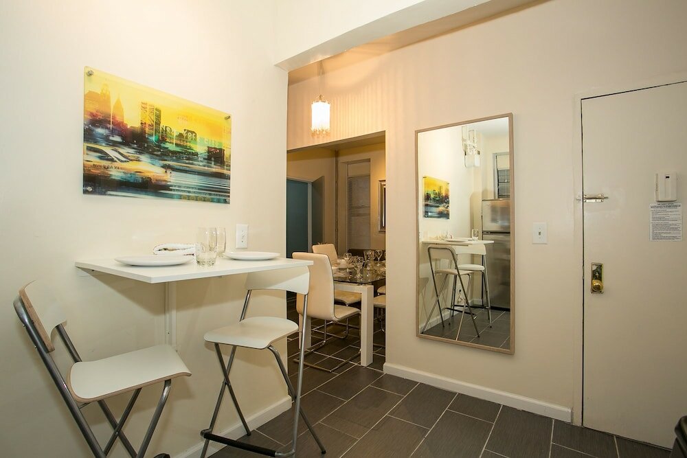 Фото Washington Heights Apartments