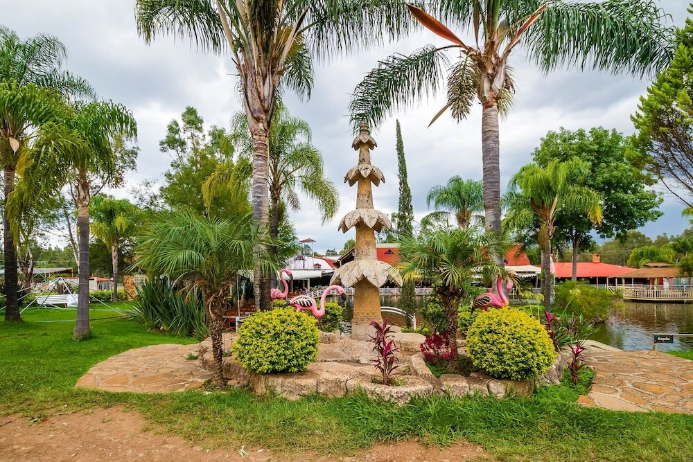 Фото Hotel Boutique Hacienda Coyotes