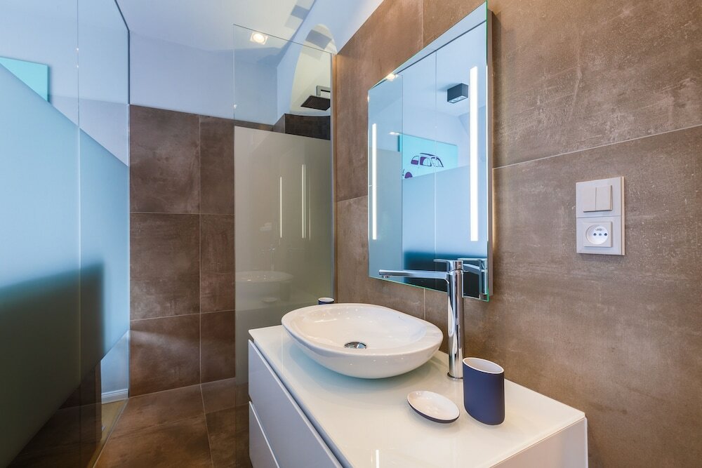 Фото Apartments Bohemia Rhapsody