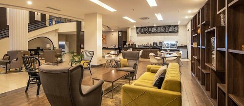 Гостиница Acacia Premier Hotel в Кисуму