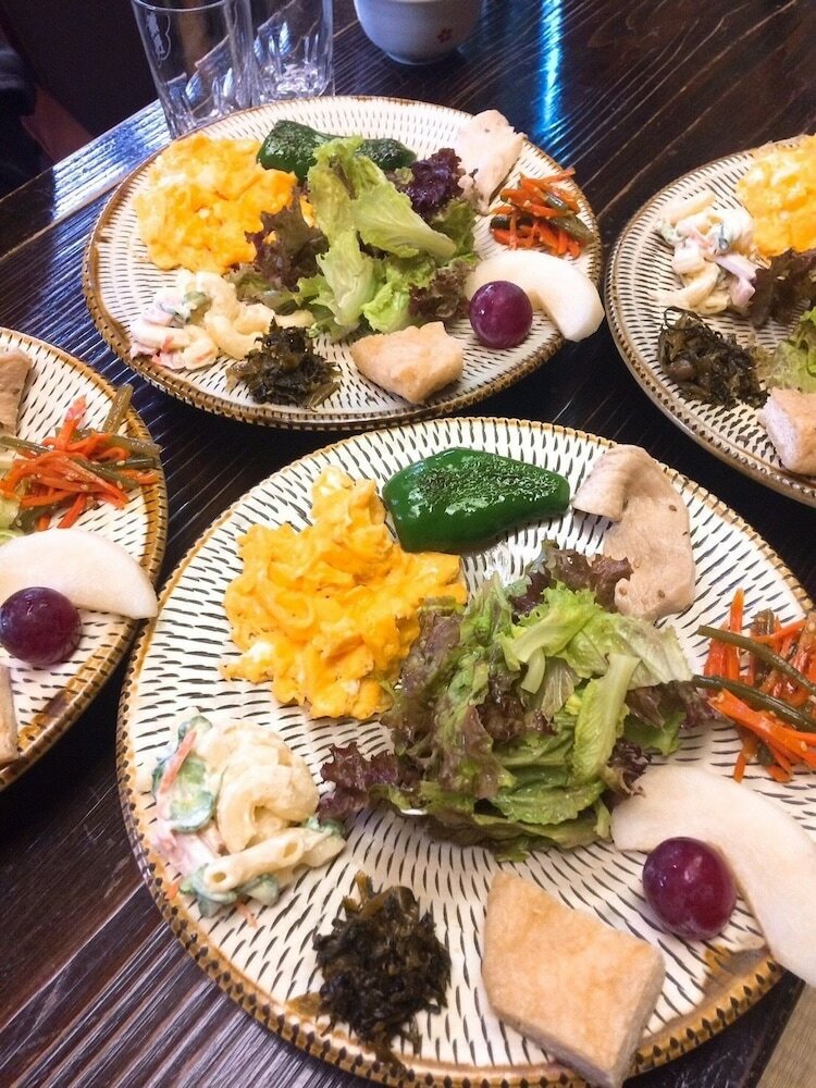 Фото Yasuragi Guest House & Bar