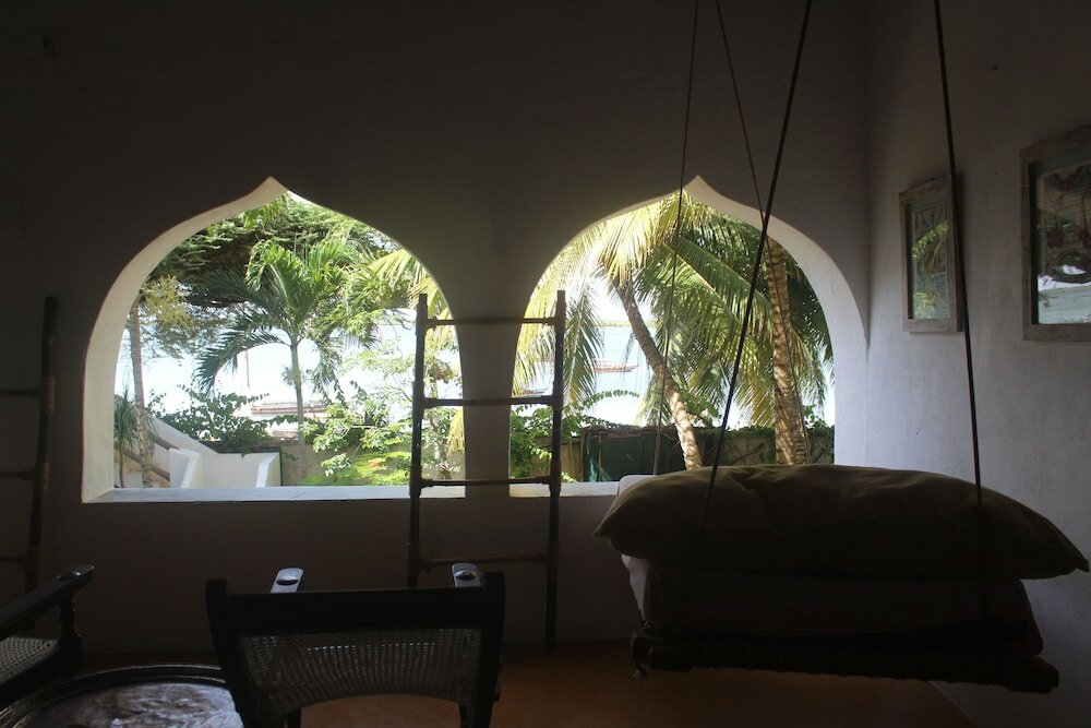 Фото Kijani Hotel