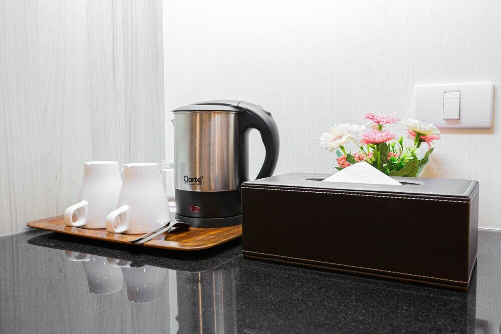 Фото Leela Orchid Hotel