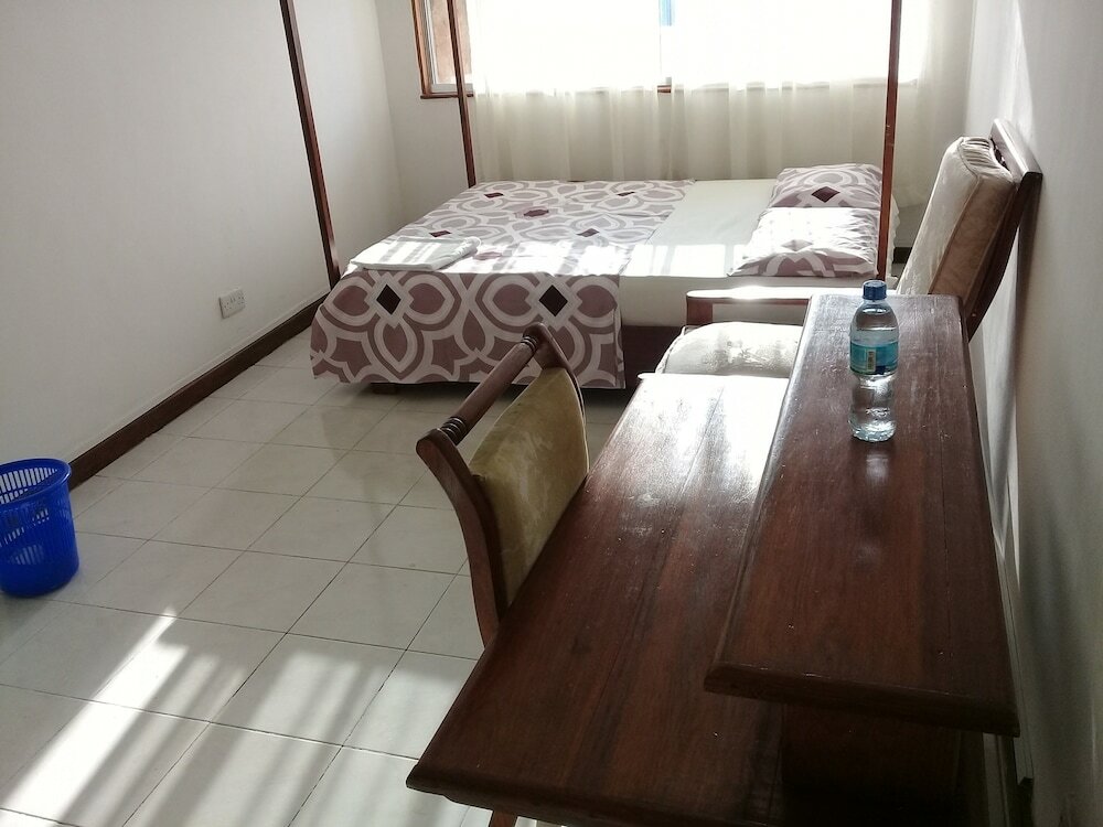 Фото Sokoine House B&b