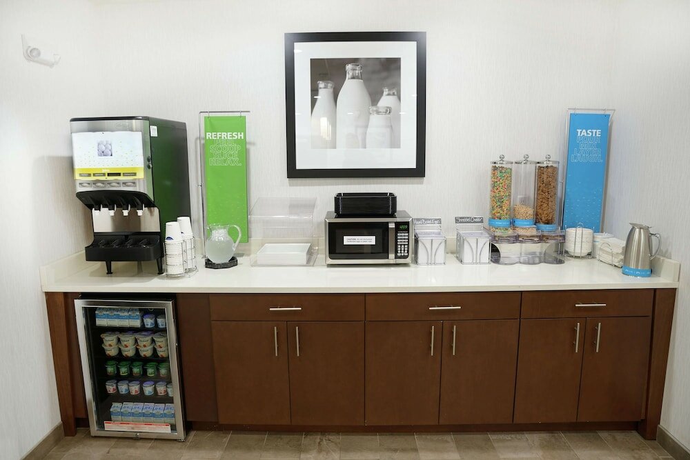 Фото Hampton Inn & Suites Oklahoma City/Quail Springs