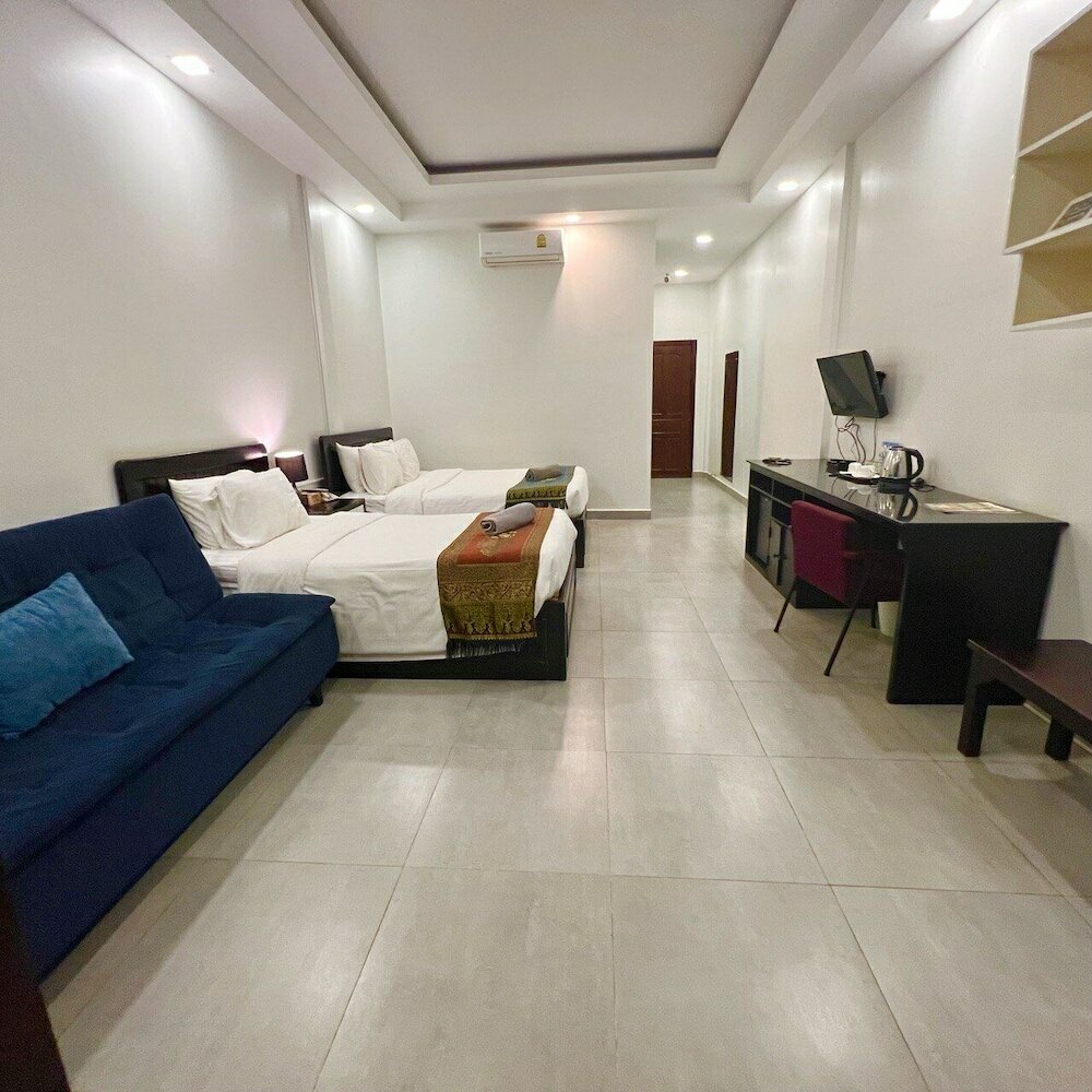 Фото The Local Time Village