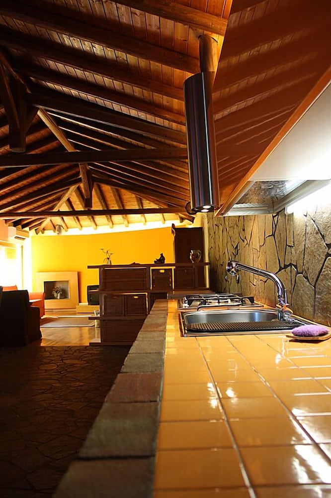 Фото Guest House Ara Town