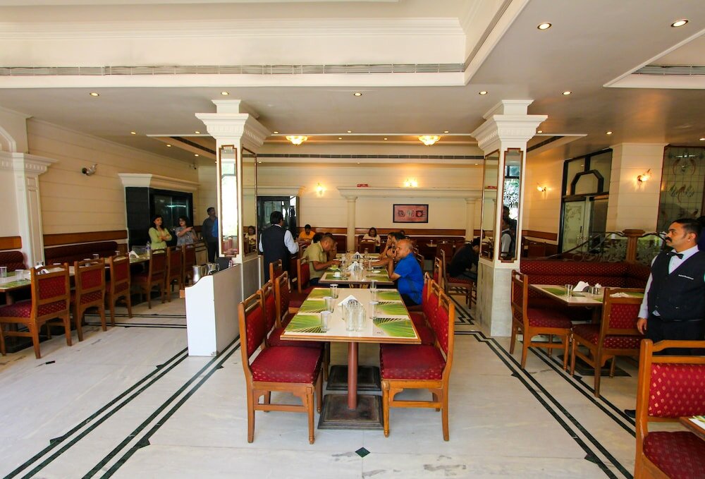 Фото Hotel Ballal Residency