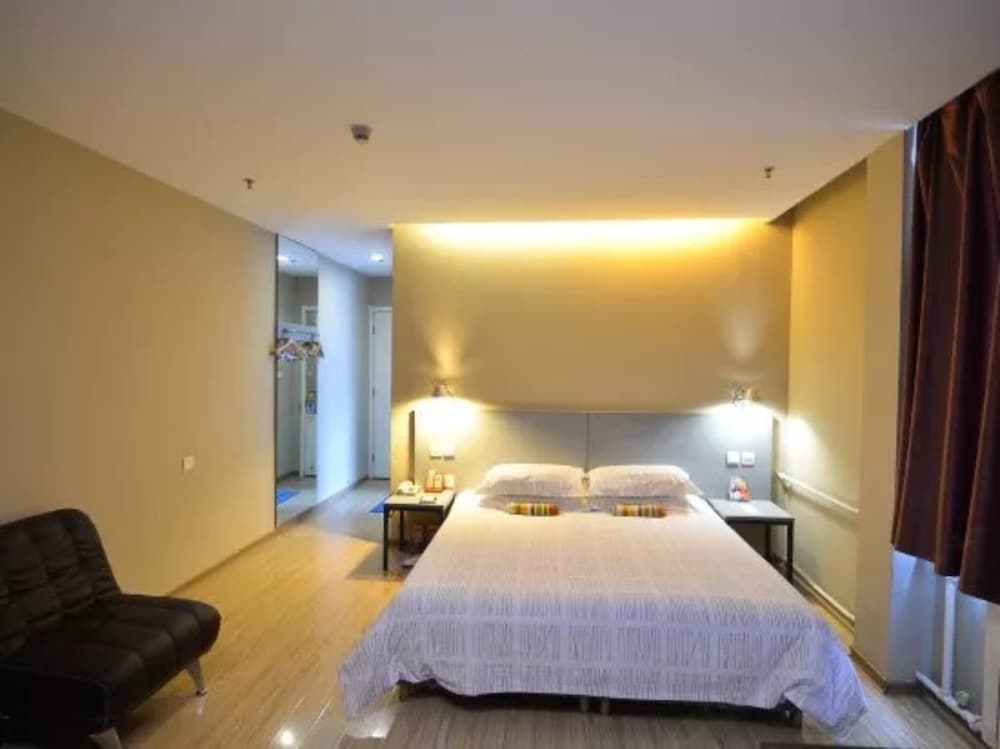 Фото Luoyang Aviation E-Home Inn