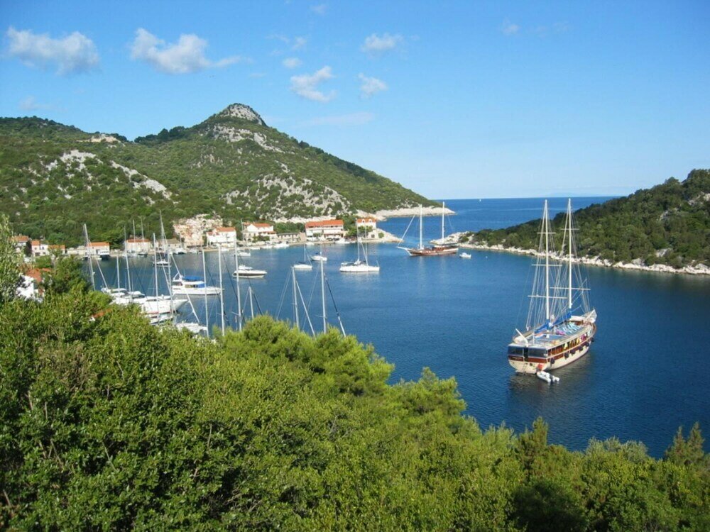 Фото Apartments Marija Lastovo