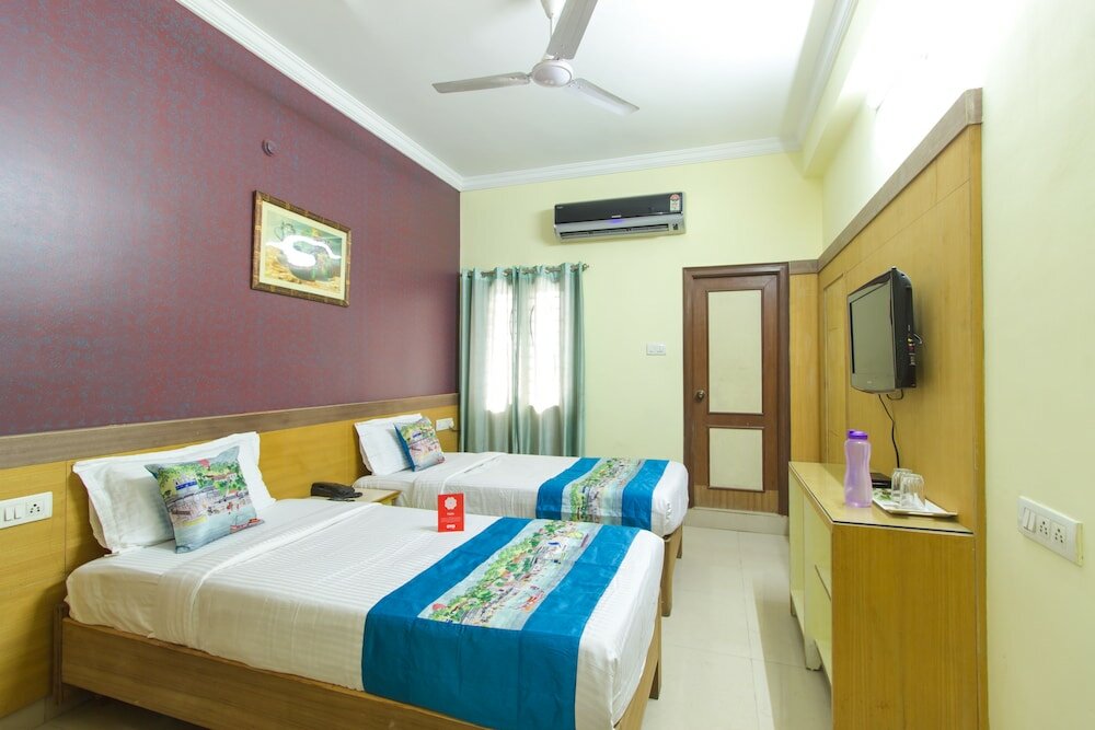Фото Oyo 8932 Delight Inn Gachibowli