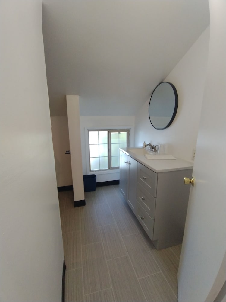 Фото Kings Row Inn