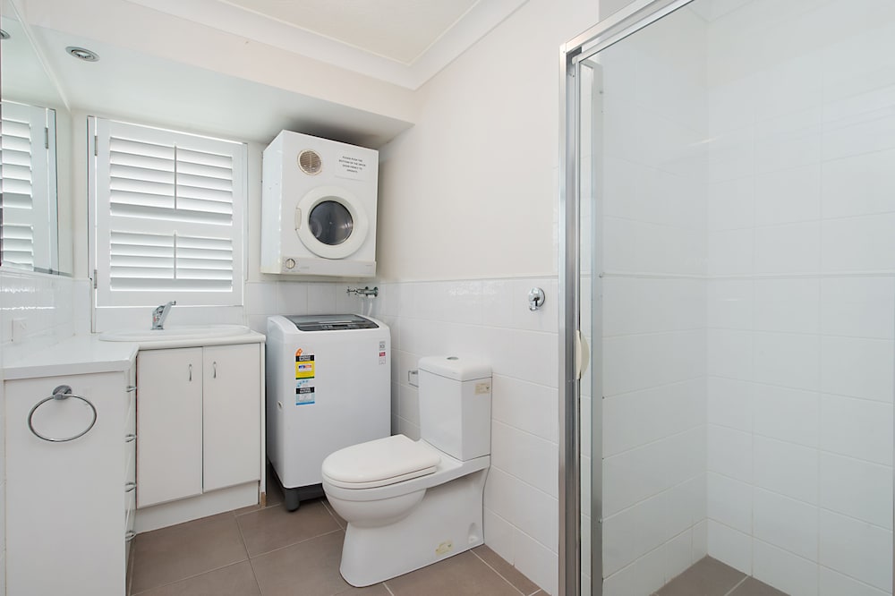 Фото Beachfront Palm Beach Townhouse