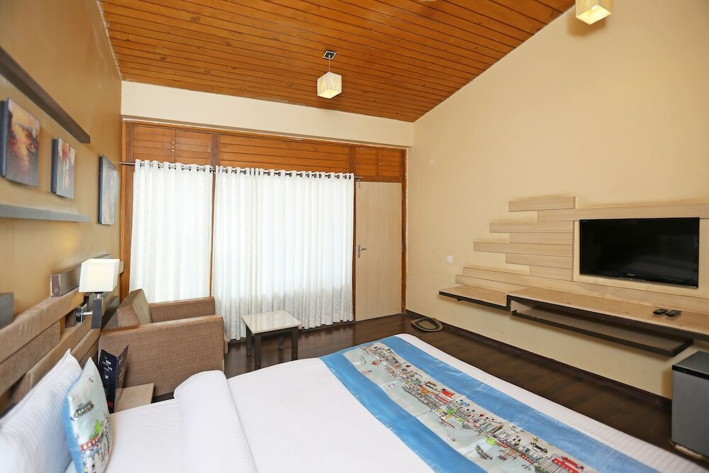 Фото Oyo 8600 Hotel Deepali Executive