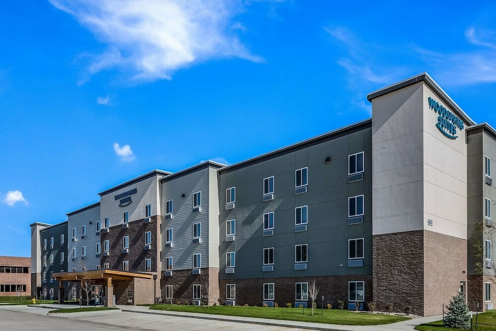 Фото Woodspring Suites West Des Moines