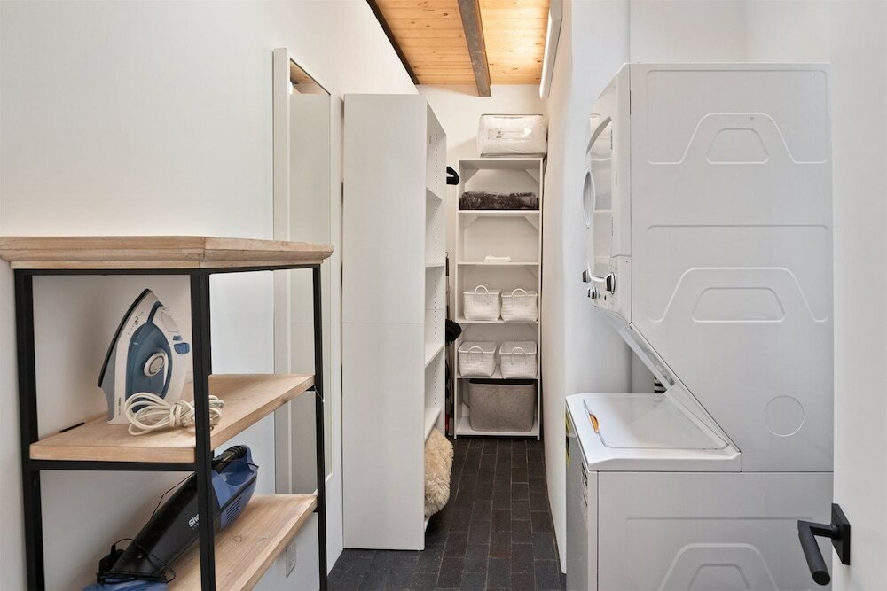 Фото Georgia and Frida - Two Finely Appointed Casitas, One Private Compound, Downtown, Sleeps Two Couples, Two Kitchens