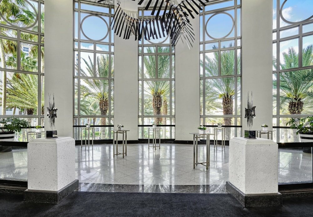 Фото Loews Miami Beach Hotel – South Beach