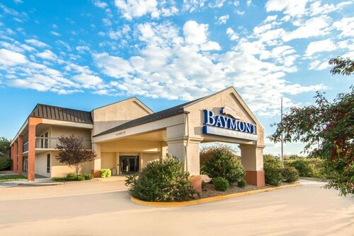 Гостиница Baymont by Wyndham Topeka