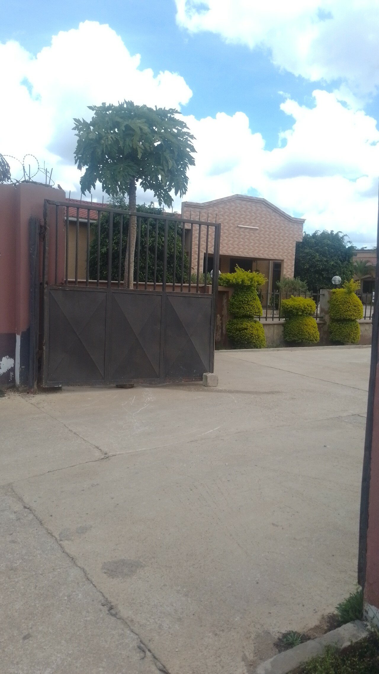 Фото The Escape Lodge