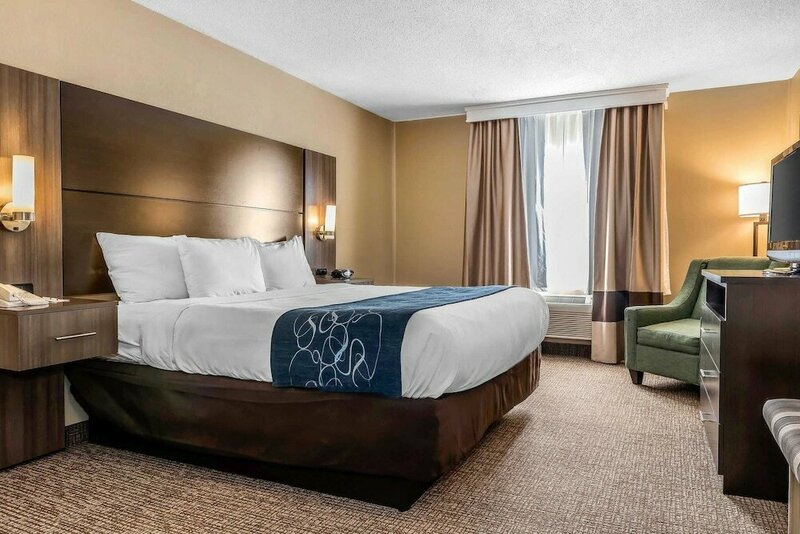 Гостиница Comfort Suites Miamisburg - Dayton South