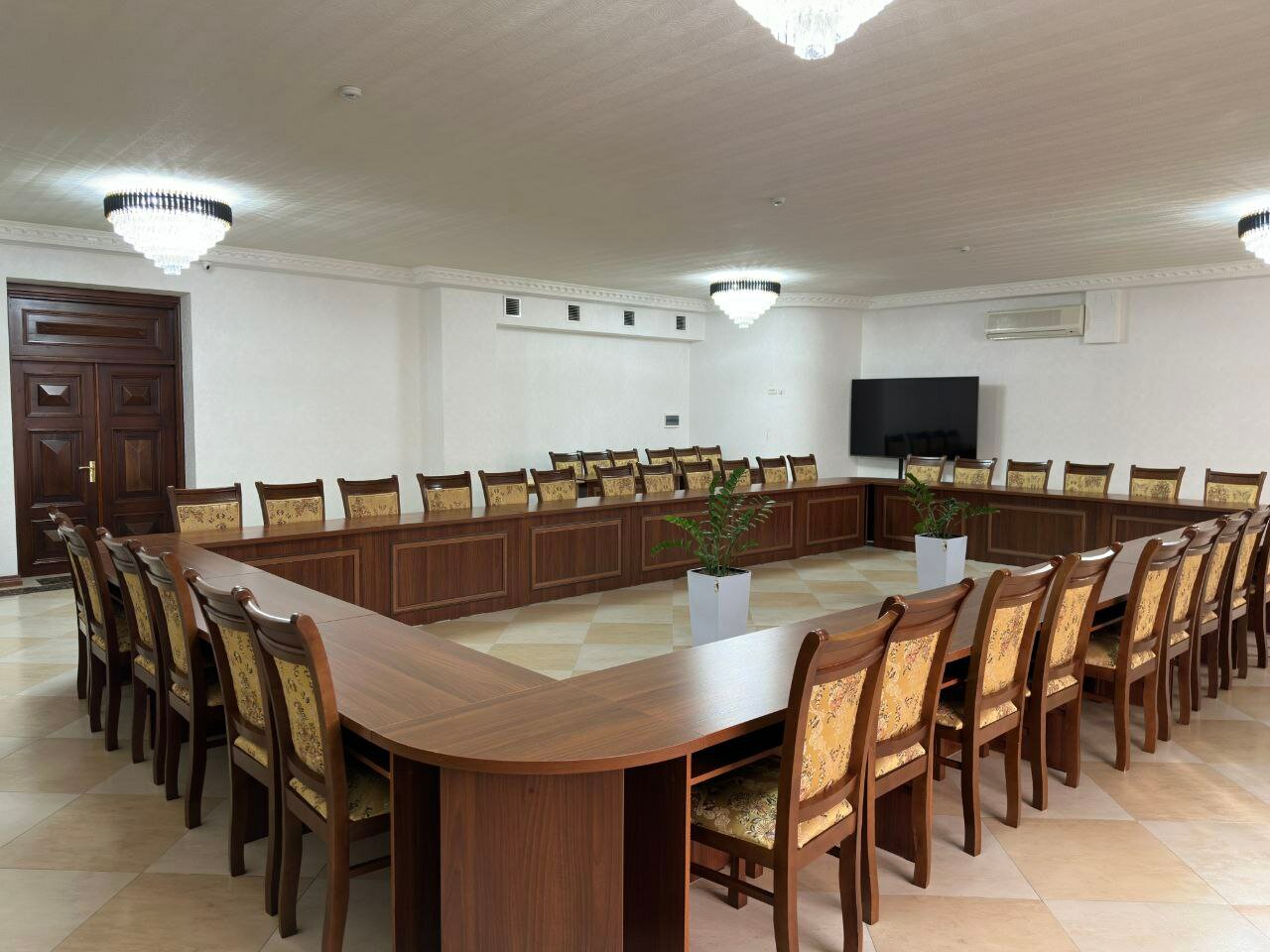 Фото Zilol-Baxt Hotel