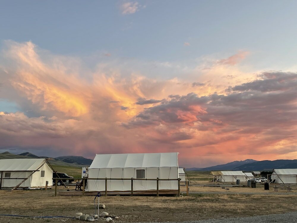 Фото Yellowstone Dreamin Camp