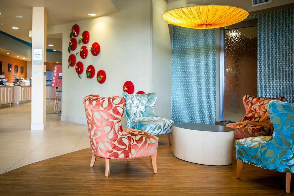 Фото Comfort Suites At Fairgrounds - Casino