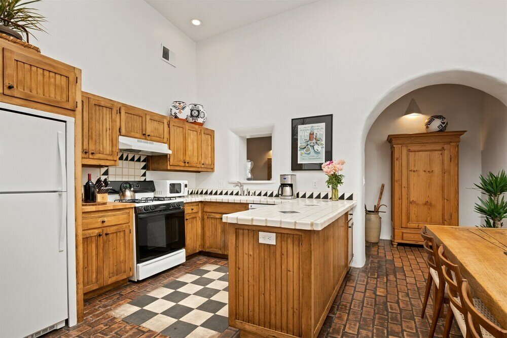 Фото El Ocaso - The Best of Downtown, Luxury Home With Sonos Sound System