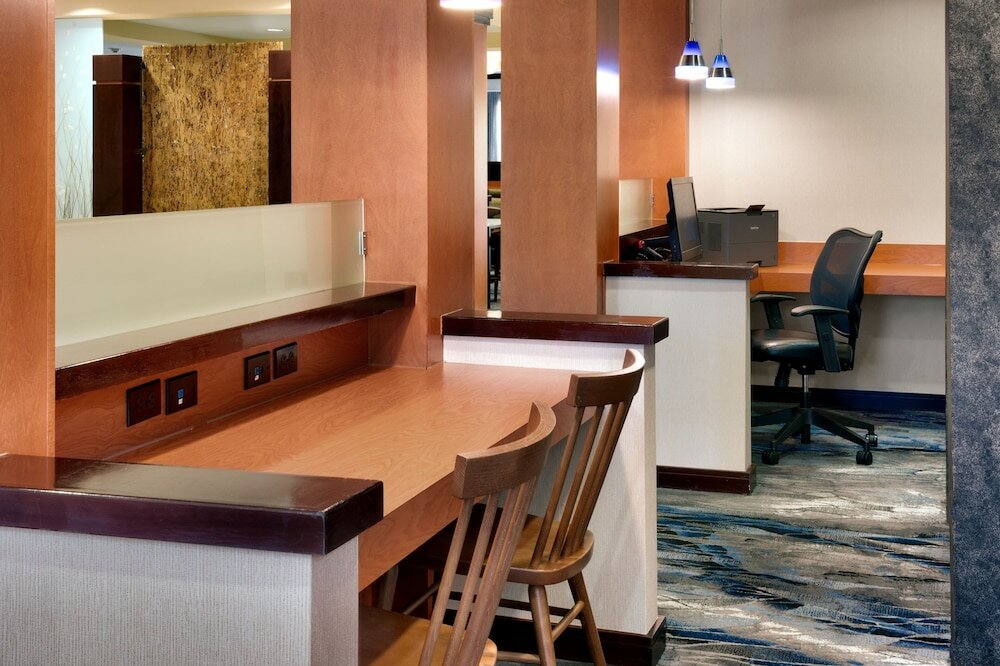 Фото Fairfield Inn & Suites by Marriott Tallahassee Central