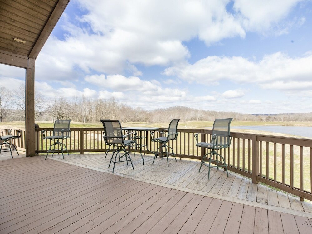 Фото Falls of Rough Resort