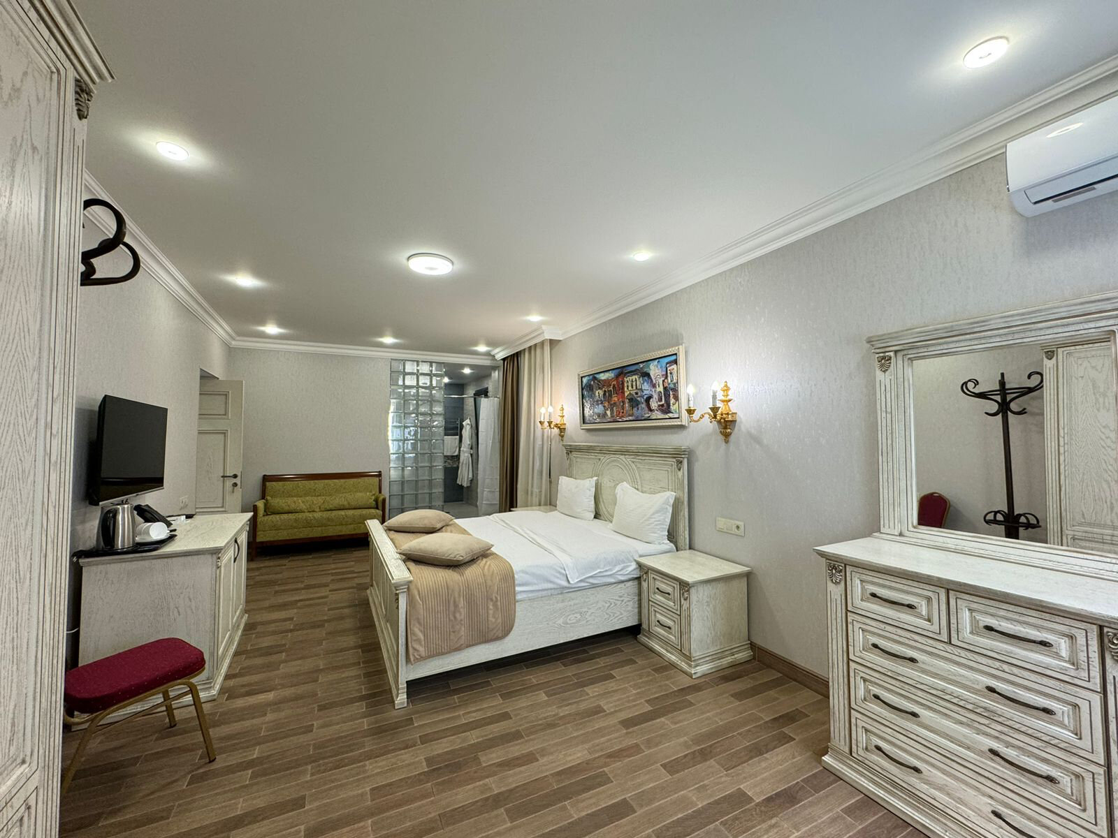 Фото Aspar Boutique Hotel