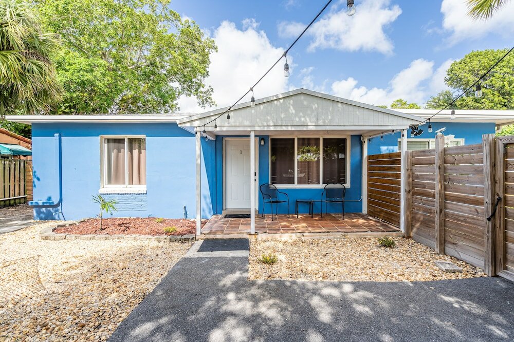 Фото The Blue House Fort Lauderdale