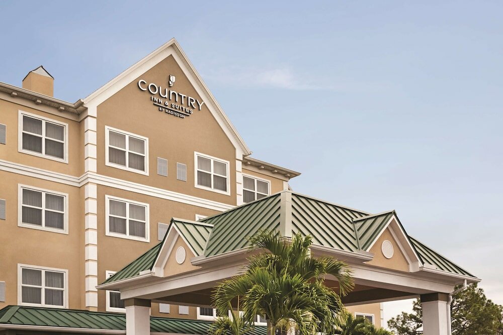 Фото Country Inn & Suites by Radisson, Tampa Airport North, Fl