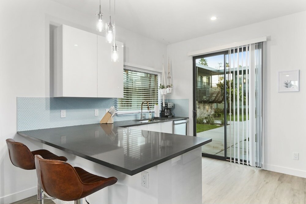 Фото Primo Old Town Location with Heated Pool