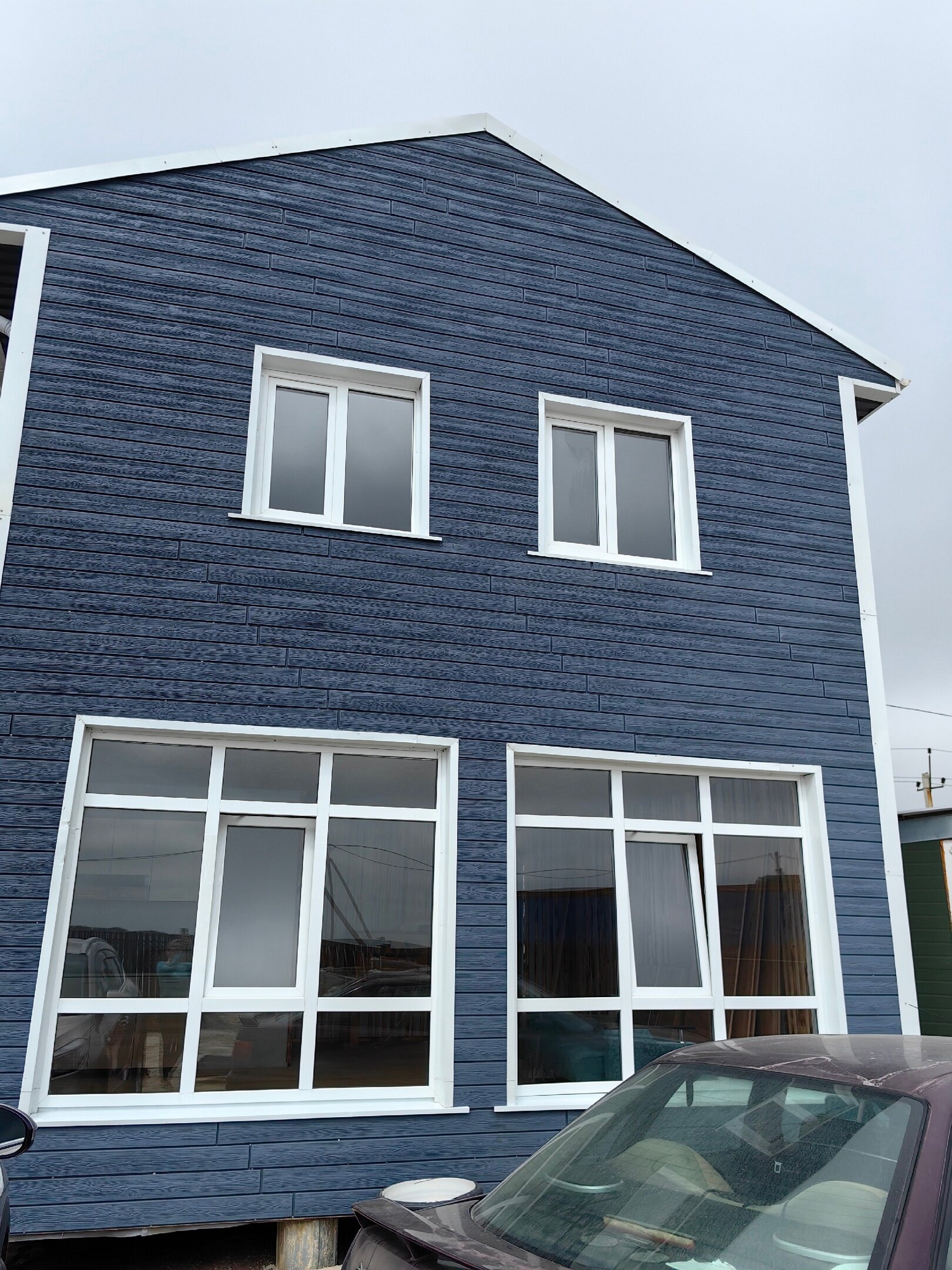 Фото Тай Вес