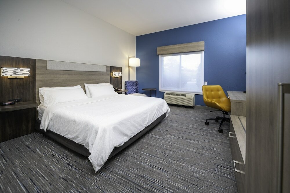 Фото Holiday Inn Express Hotel & Suites Atlanta Johns Creek, an Ihg Hotel