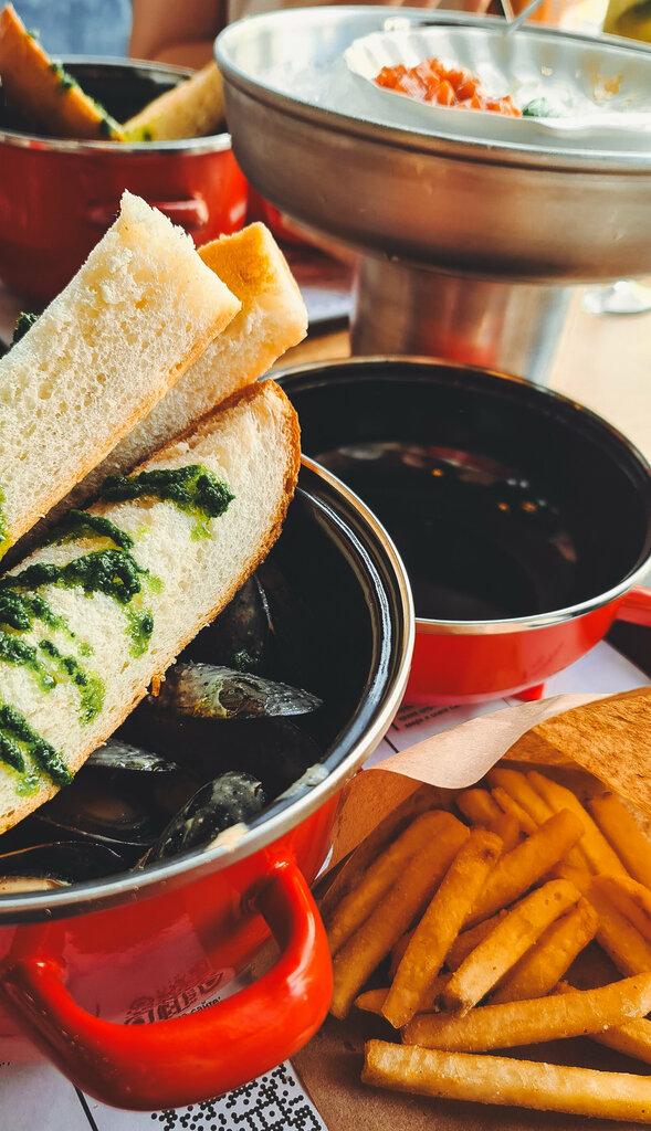 Restaurant Midiynoe Mesto, Bryansk, photo