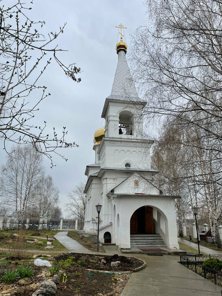 Orthodox church Vsekh Svyatykh v Verkhne-Chusovskoy Kazanskoy Trifonovoy pustyni Church, Perm Krai, photo